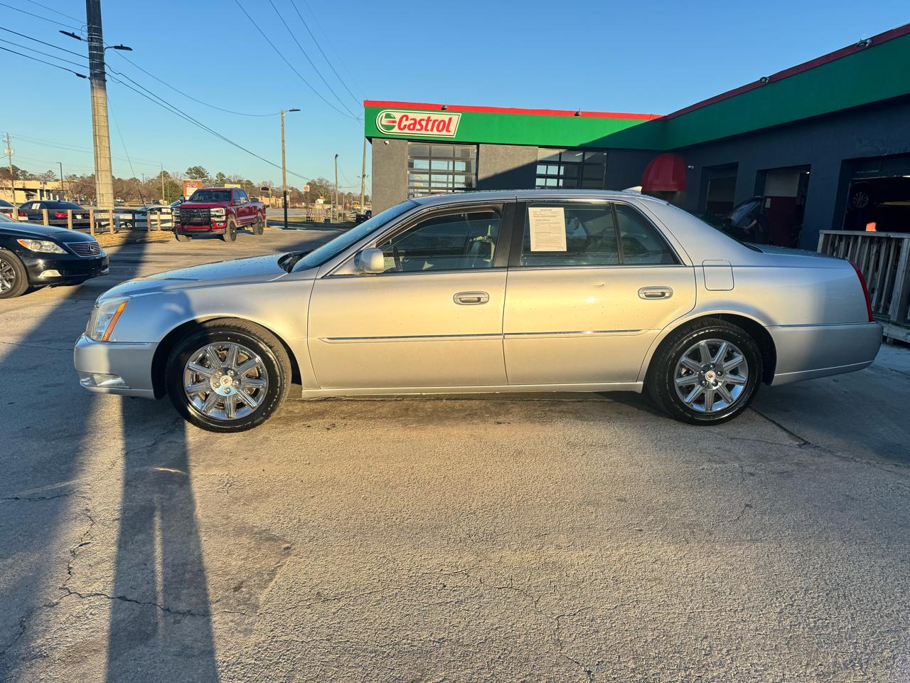 Cadillac DTS Premium w/ Navi 2011