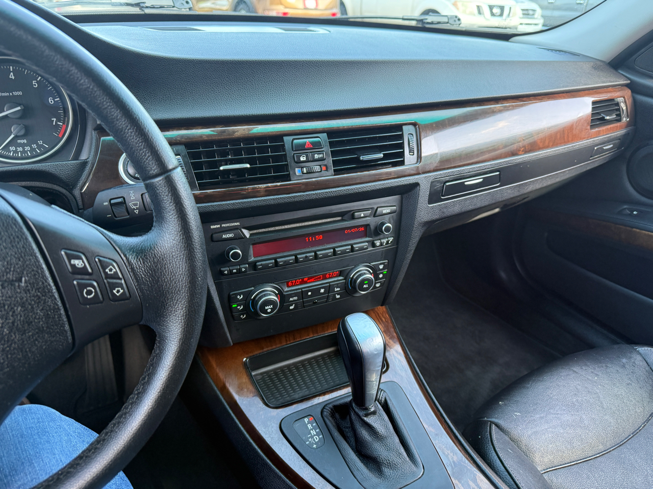 BMW 3-Series 328i 2011