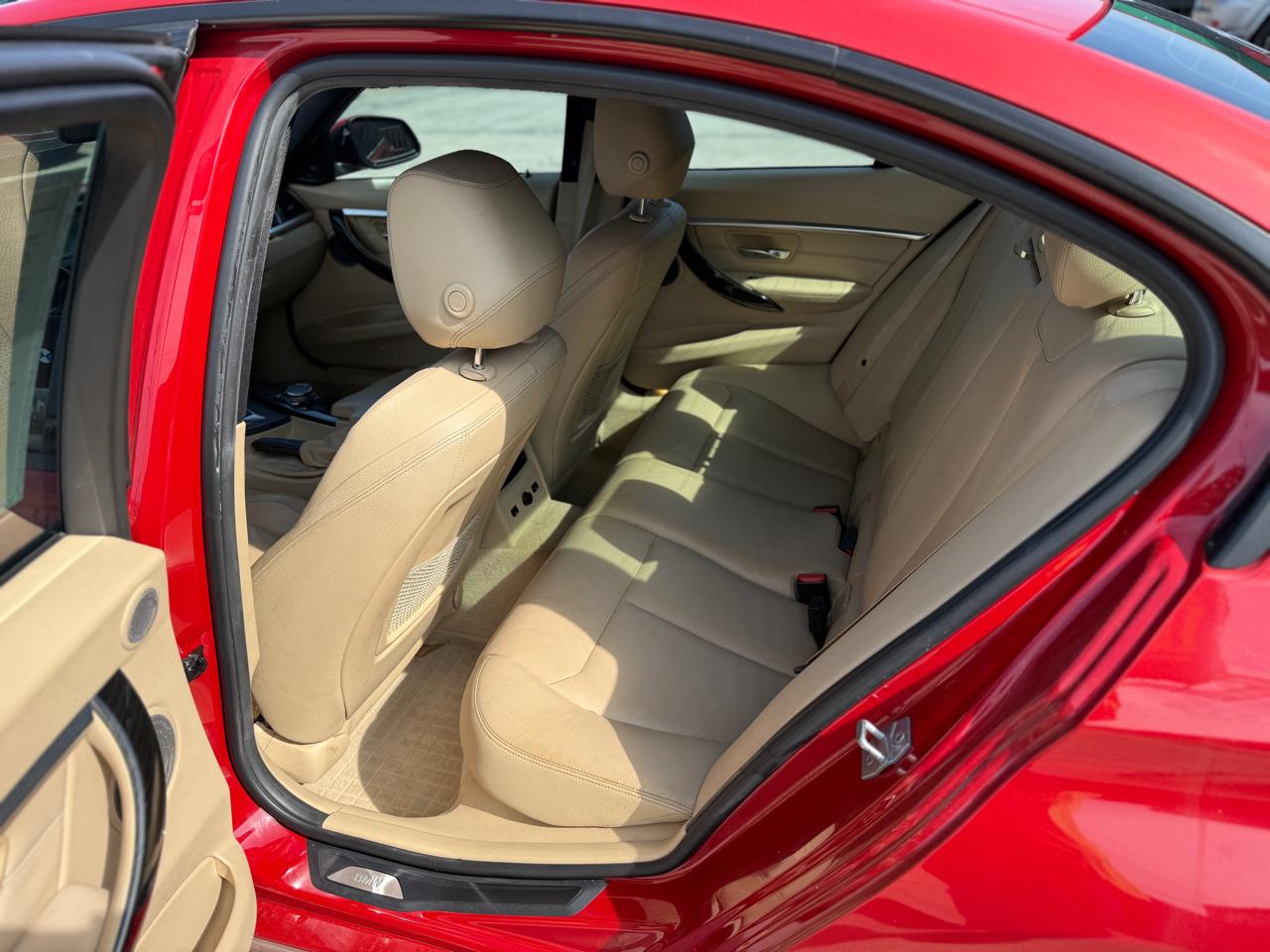 BMW 3-Series 328i SULEV 2016