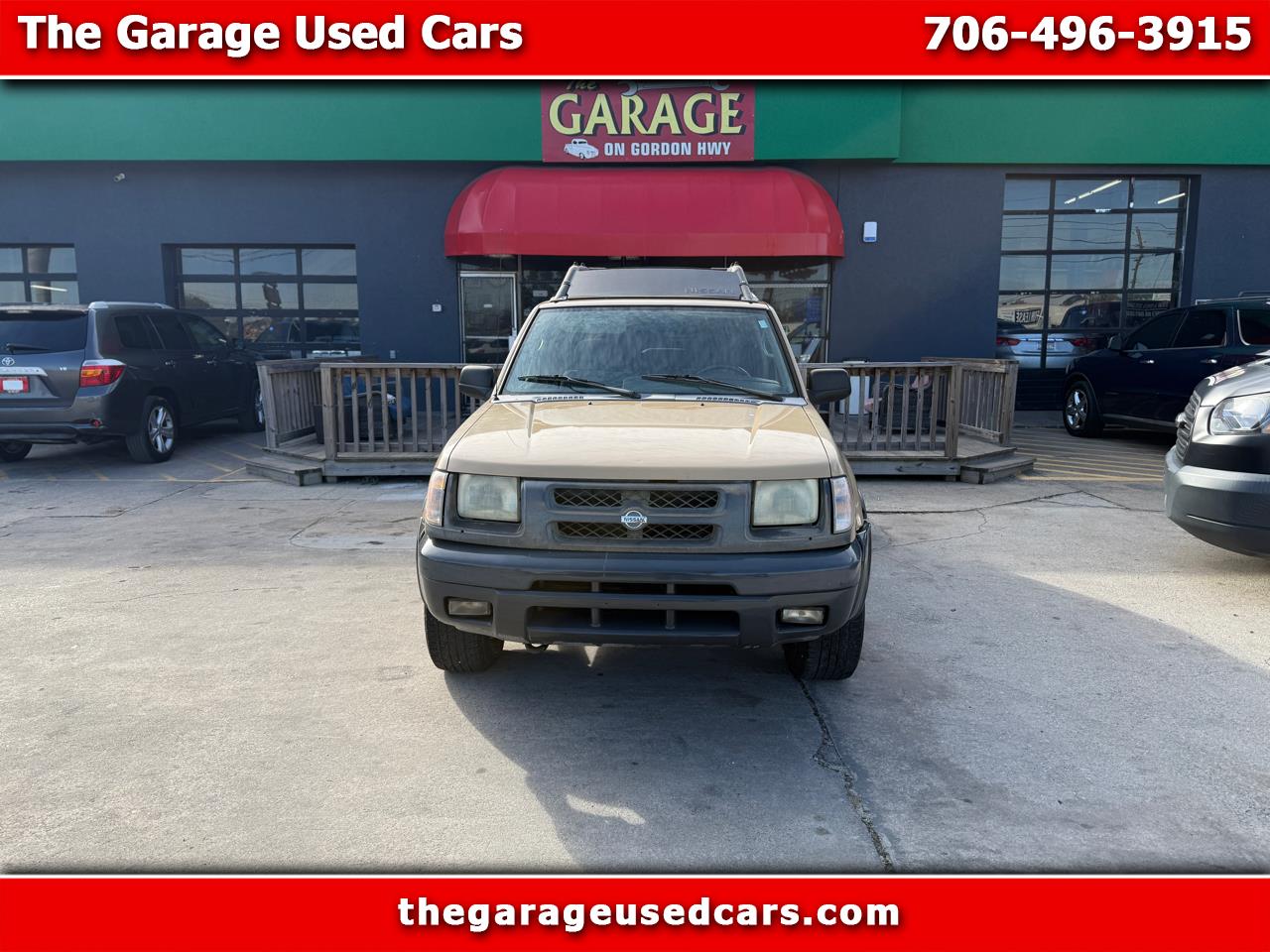 Nissan Xterra SE 2WD 2001