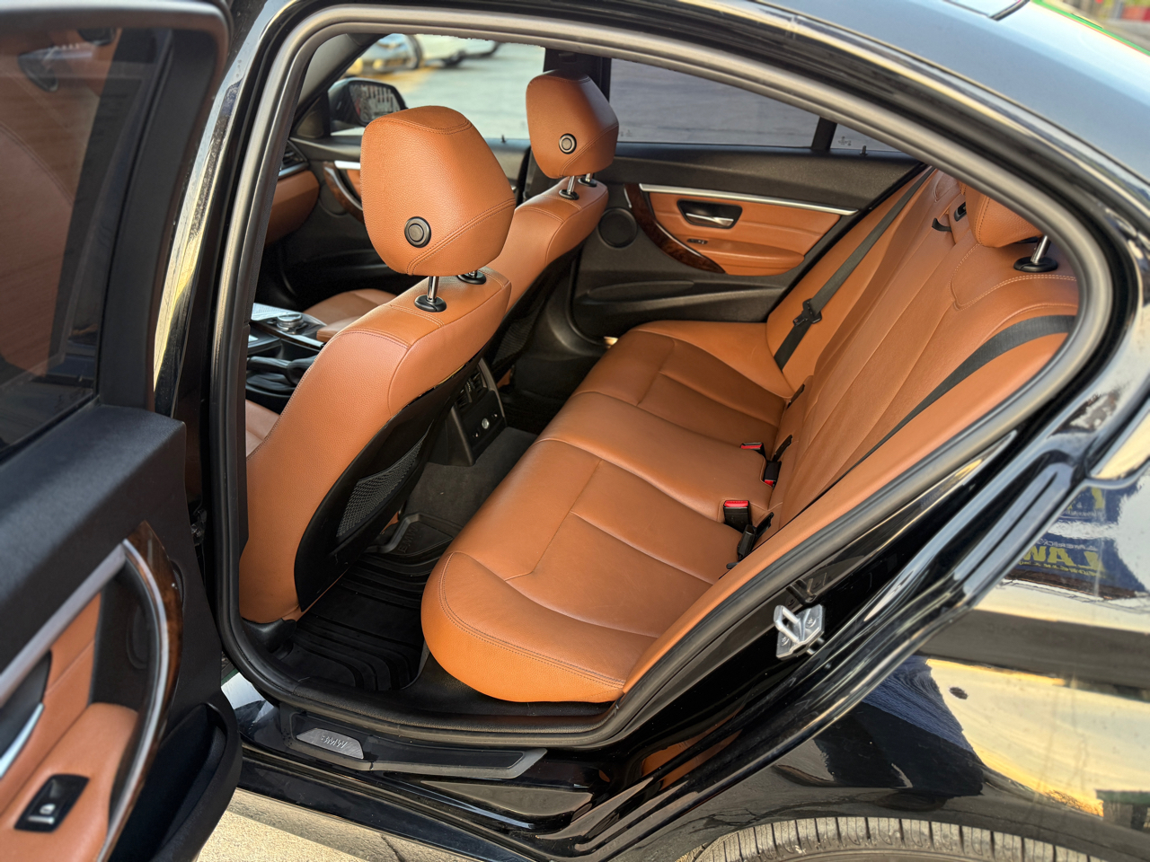 BMW 3-Series 328i xDrive Sedan 2016