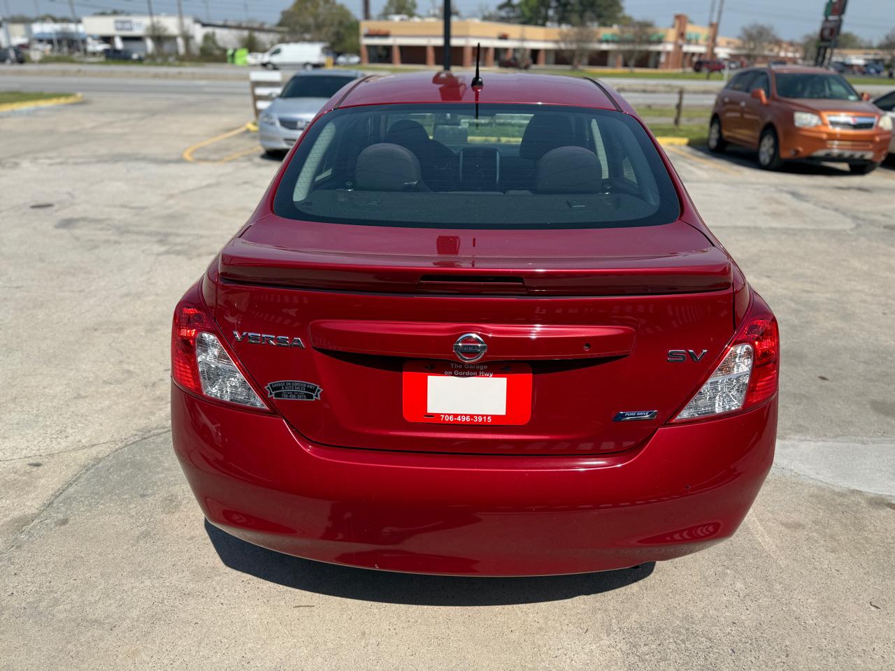 Nissan Versa 1.6 SV Sedan 2014