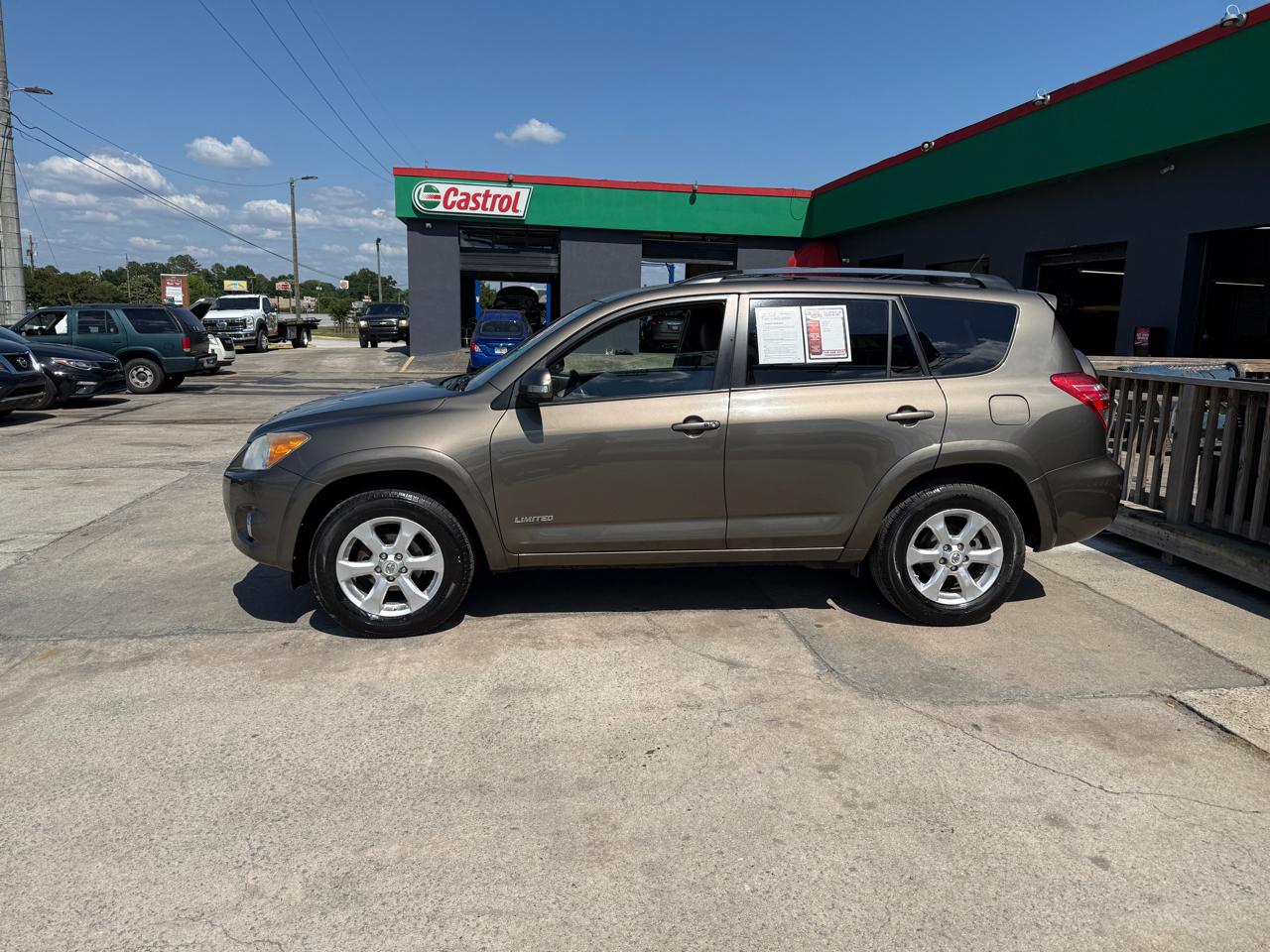Toyota RAV4 Limited I4 4WD 2009