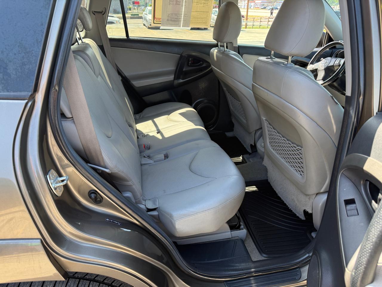 Toyota RAV4 Limited I4 4WD 2009