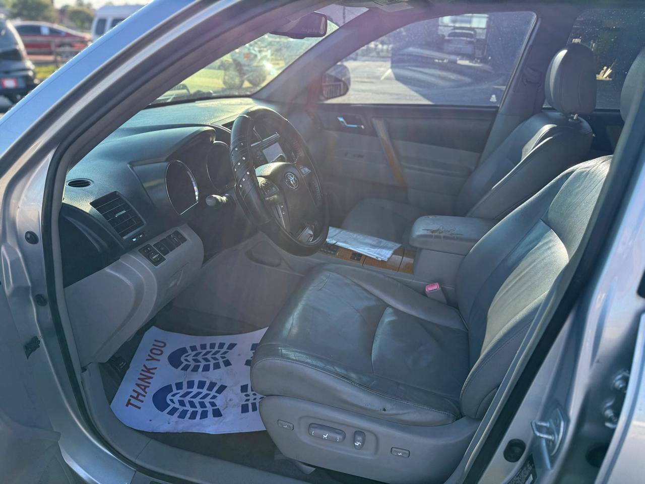 Toyota Highlander Hybrid Limited 4WD 2009