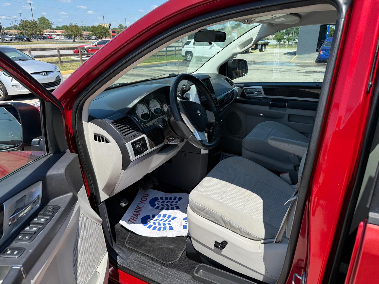 Dodge Grand Caravan SXT 2010
