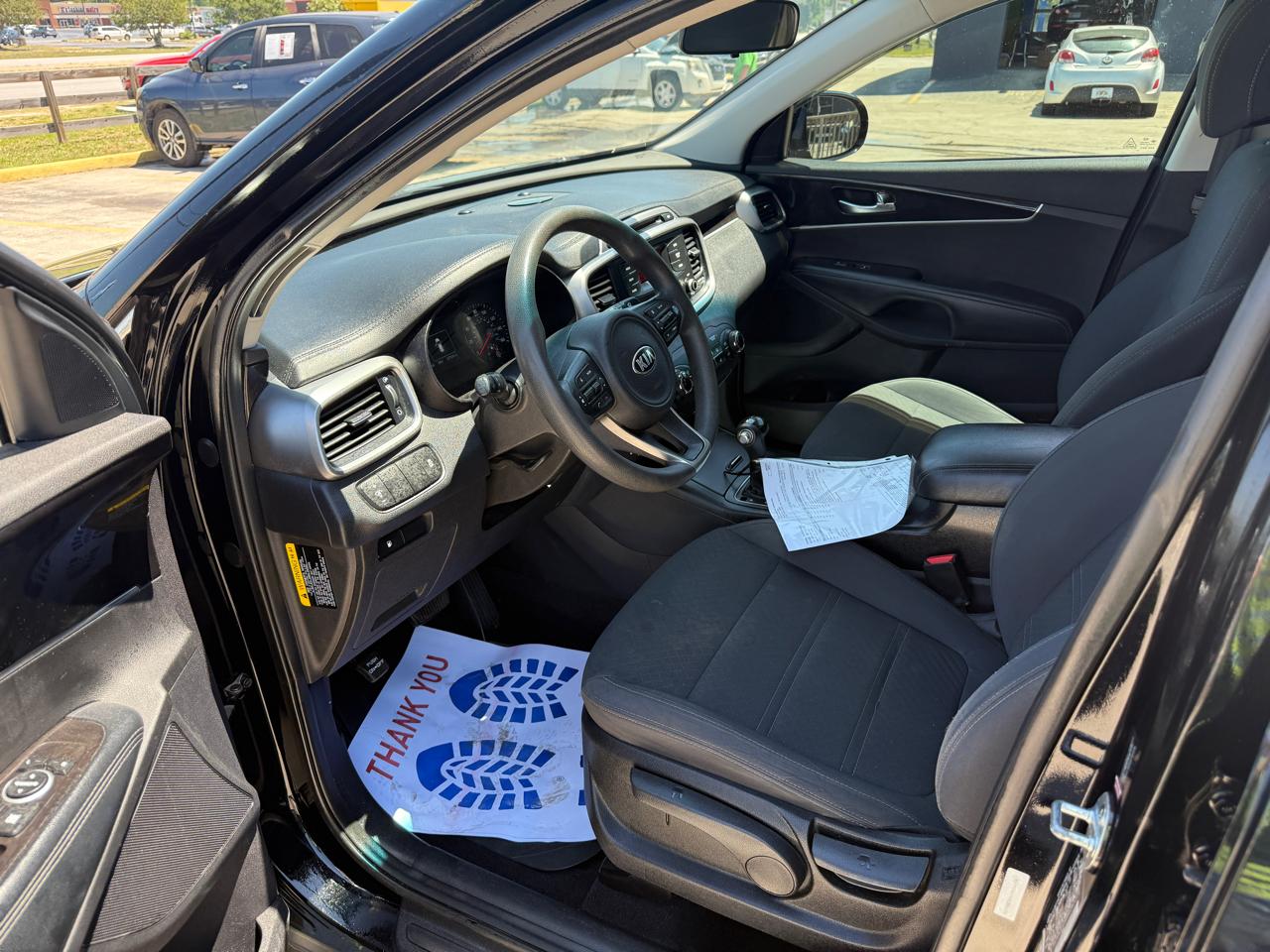 Kia Sorento L 2WD 2017