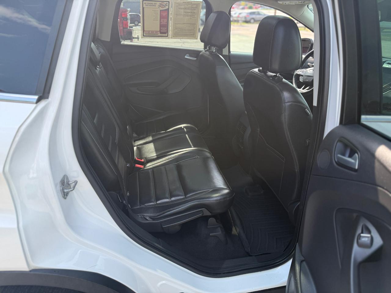 Ford Escape Titanium FWD 2017