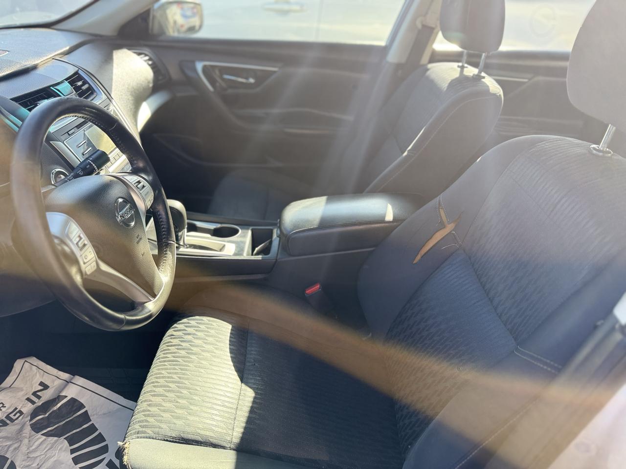 Nissan Altima 2.5 SV 2017