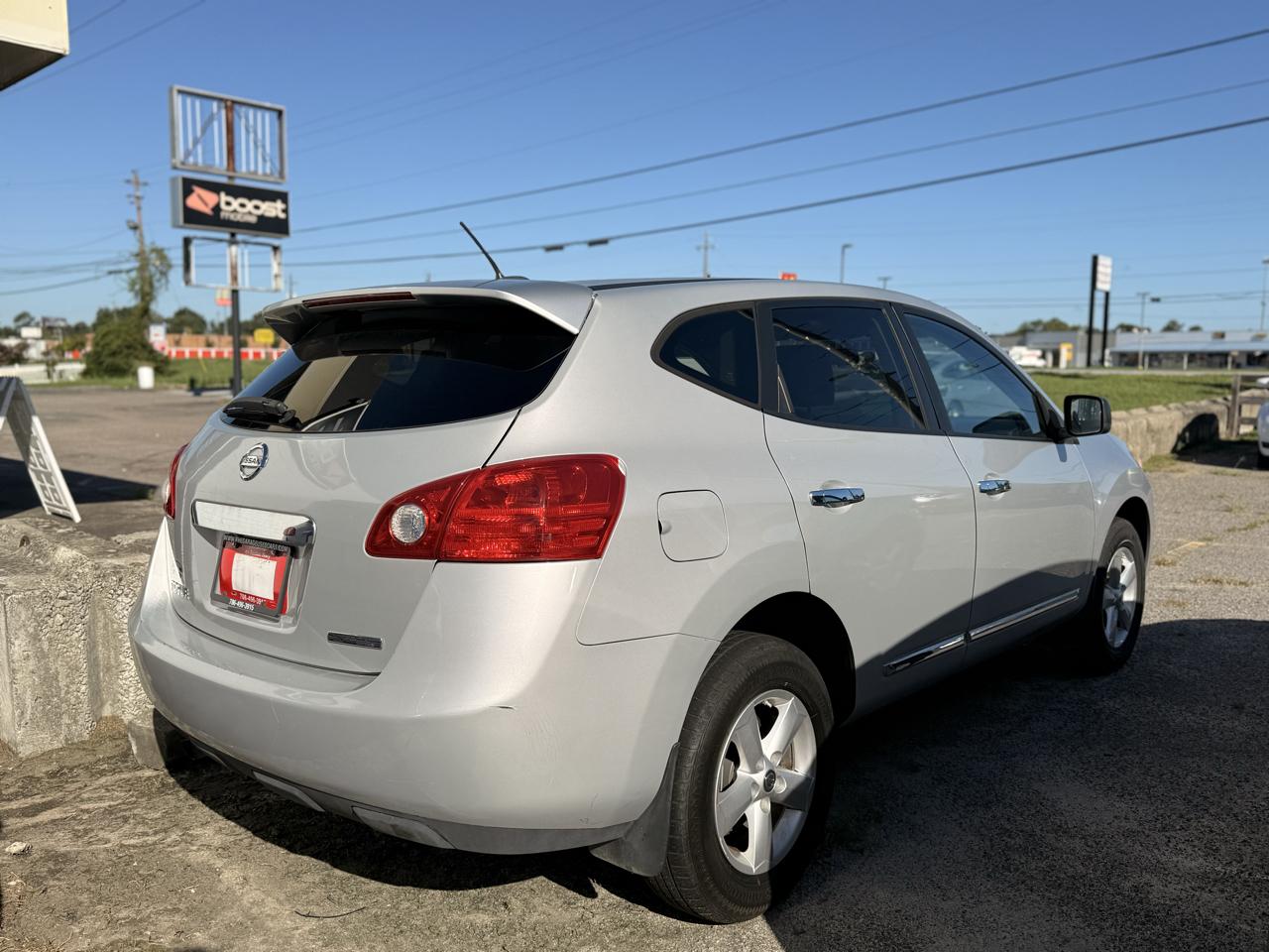 Nissan Rogue S 2WD 2012