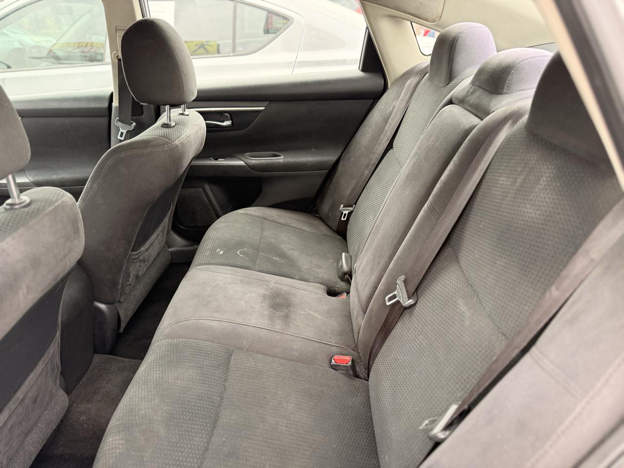 Nissan Altima 2.5 S 2014