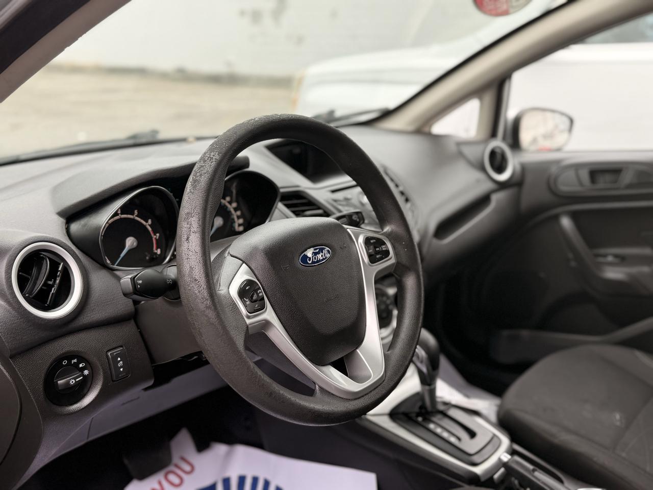Ford Fiesta SE Hatchback 2019