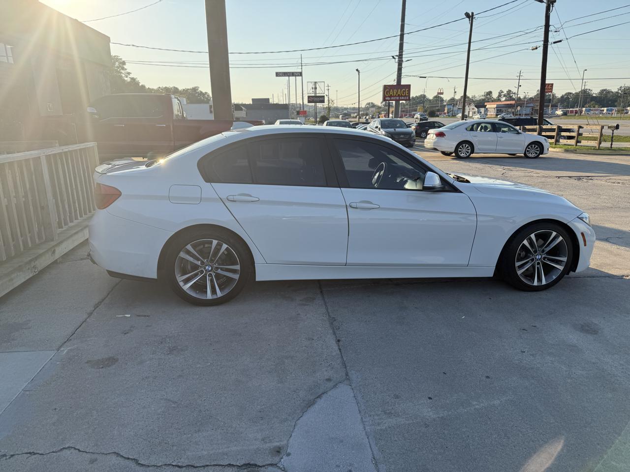 BMW 3-Series 328i SULEV 2016