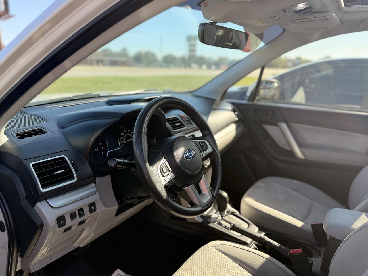 Subaru Forester 2.5i Premium PZEV CVT 2017