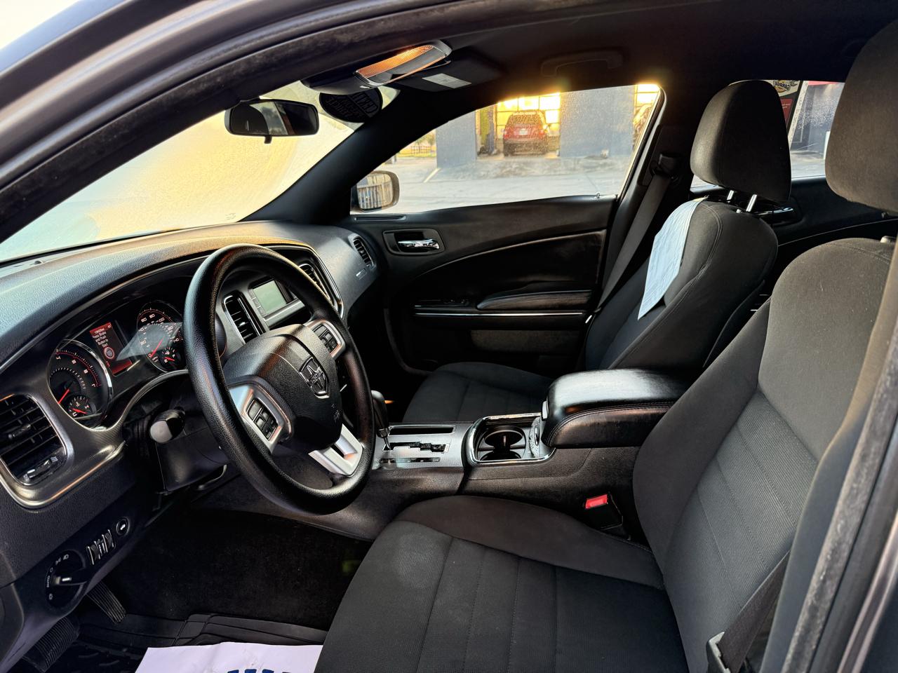 Dodge Charger SE 2014