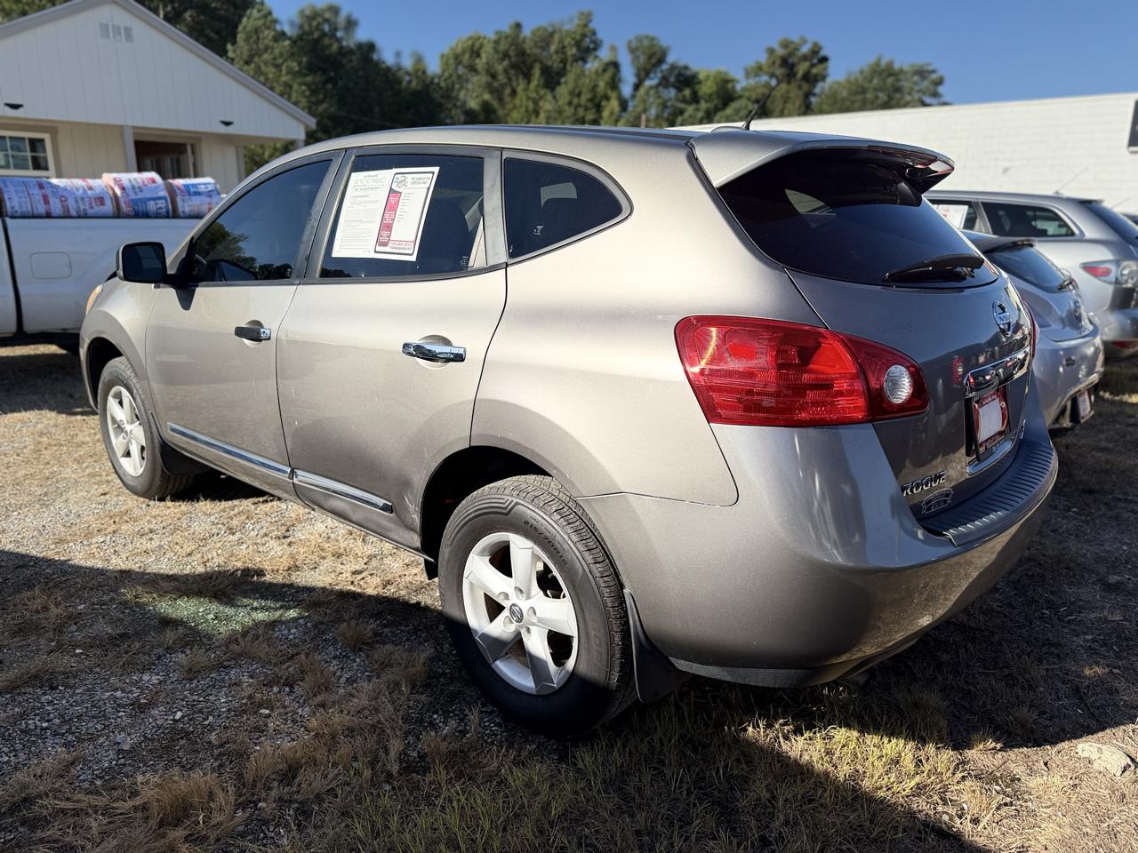 Nissan Rogue S AWD 2012
