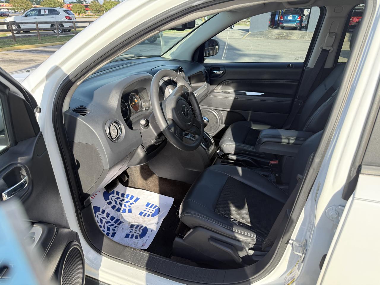 Jeep Compass Latitude FWD 2014