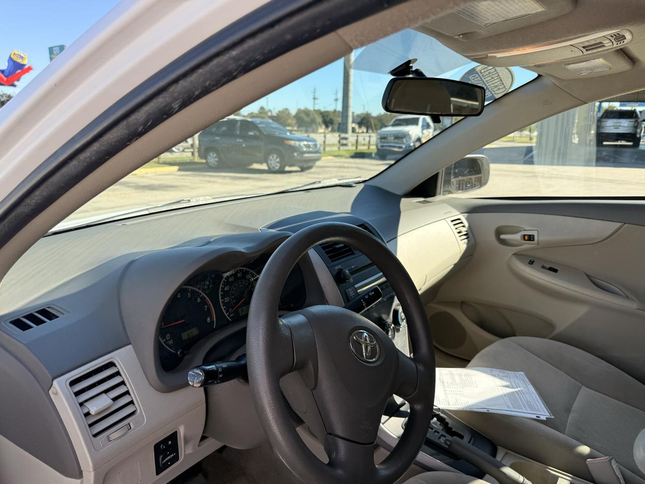 Toyota Corolla LE 4-Speed AT 2009