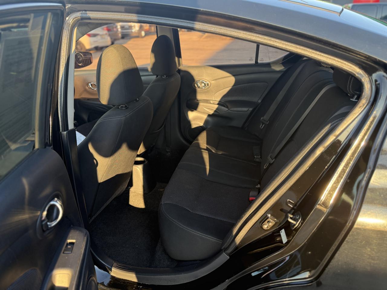 Nissan Versa 1.6 SV Sedan 2017
