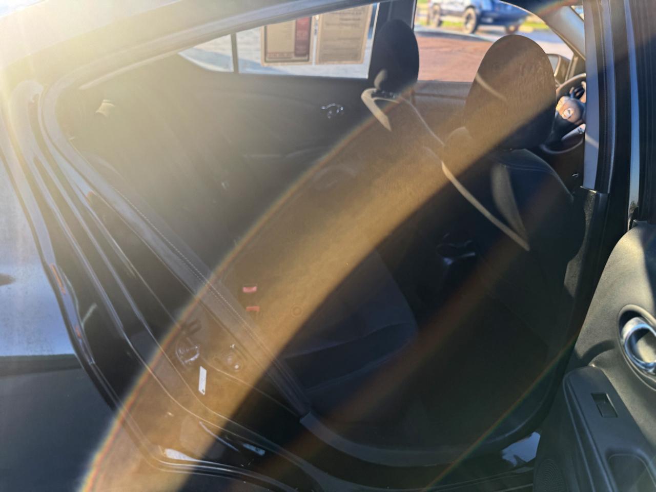 Nissan Versa 1.6 SV Sedan 2017