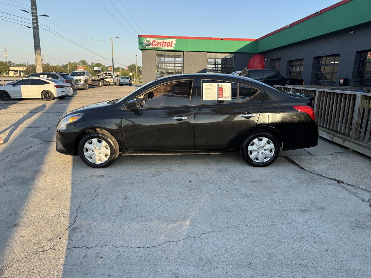 Nissan Versa 1.6 SV Sedan 2017