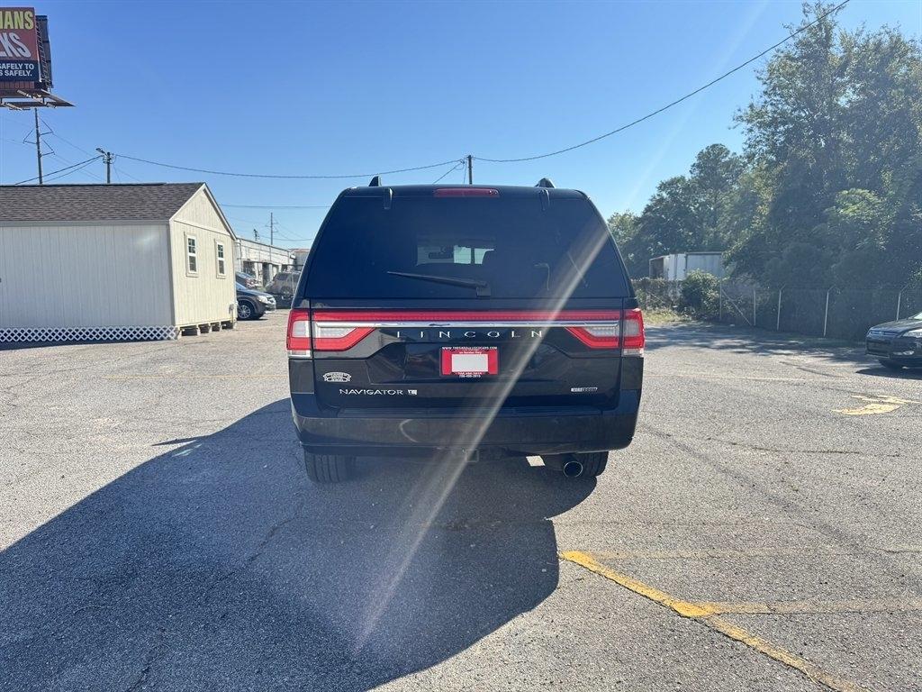 Lincoln Navigator L 4WD 2015