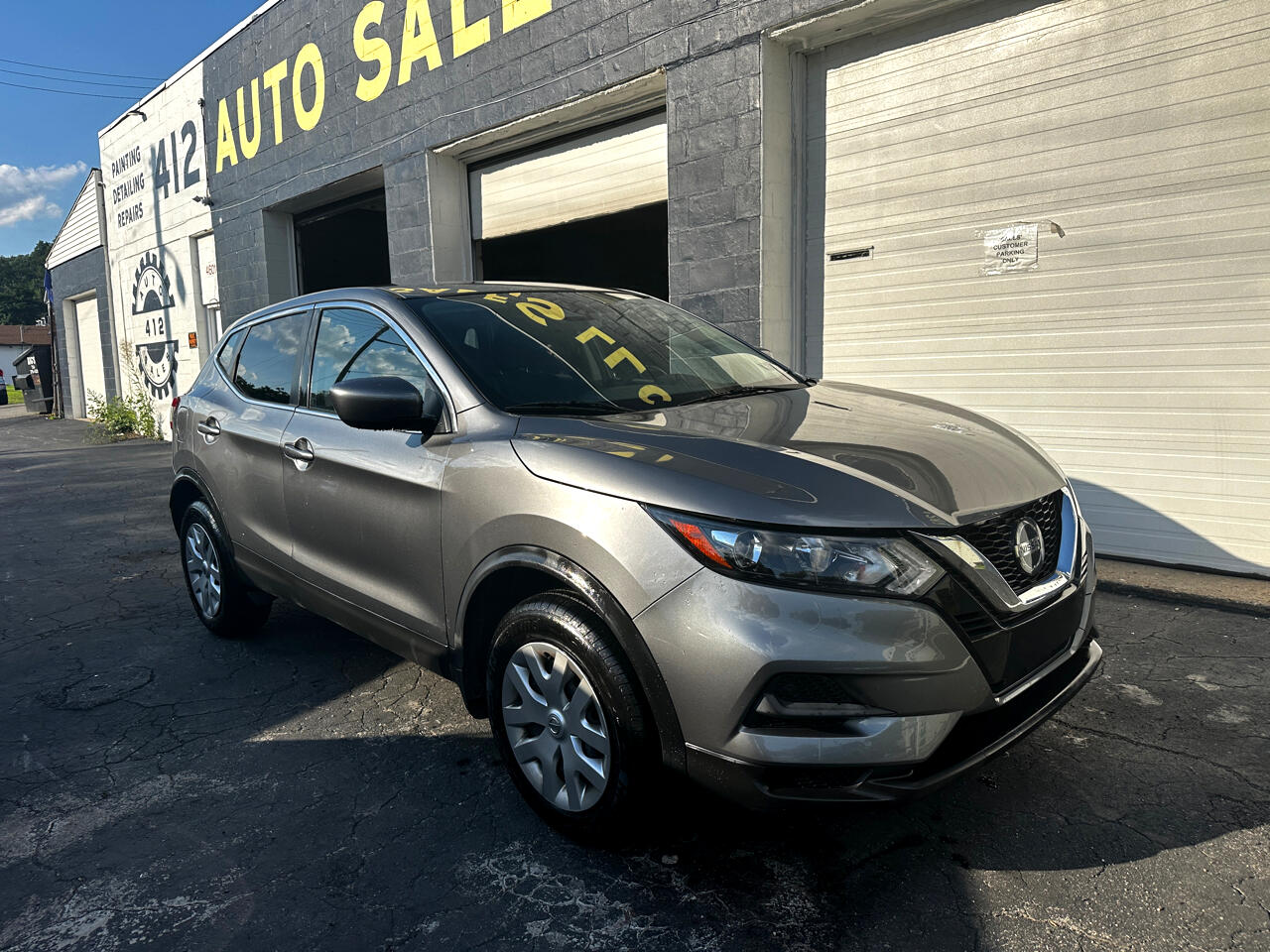 Nissan Rogue Sport S 2020