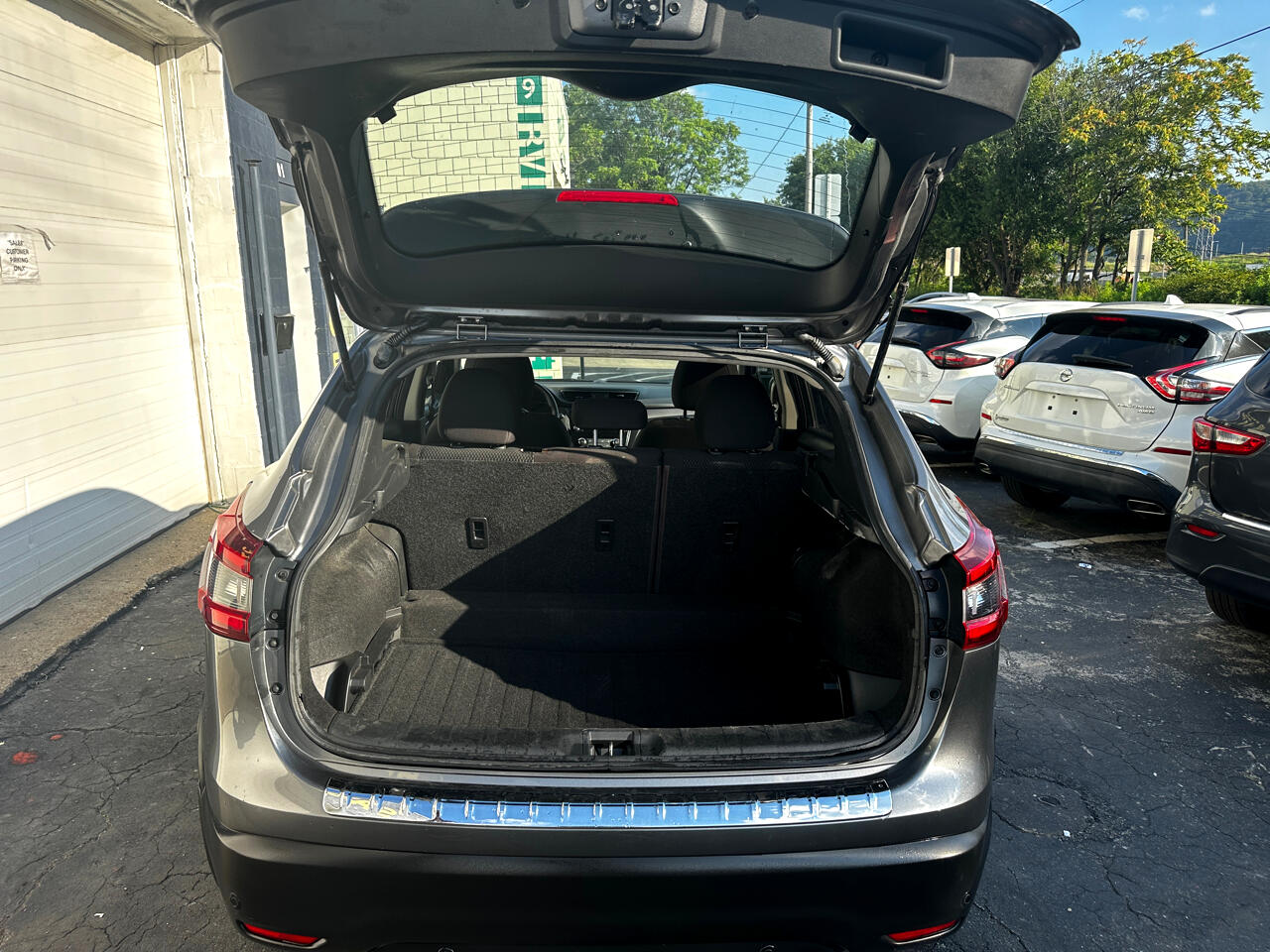 Nissan Rogue Sport S 2020