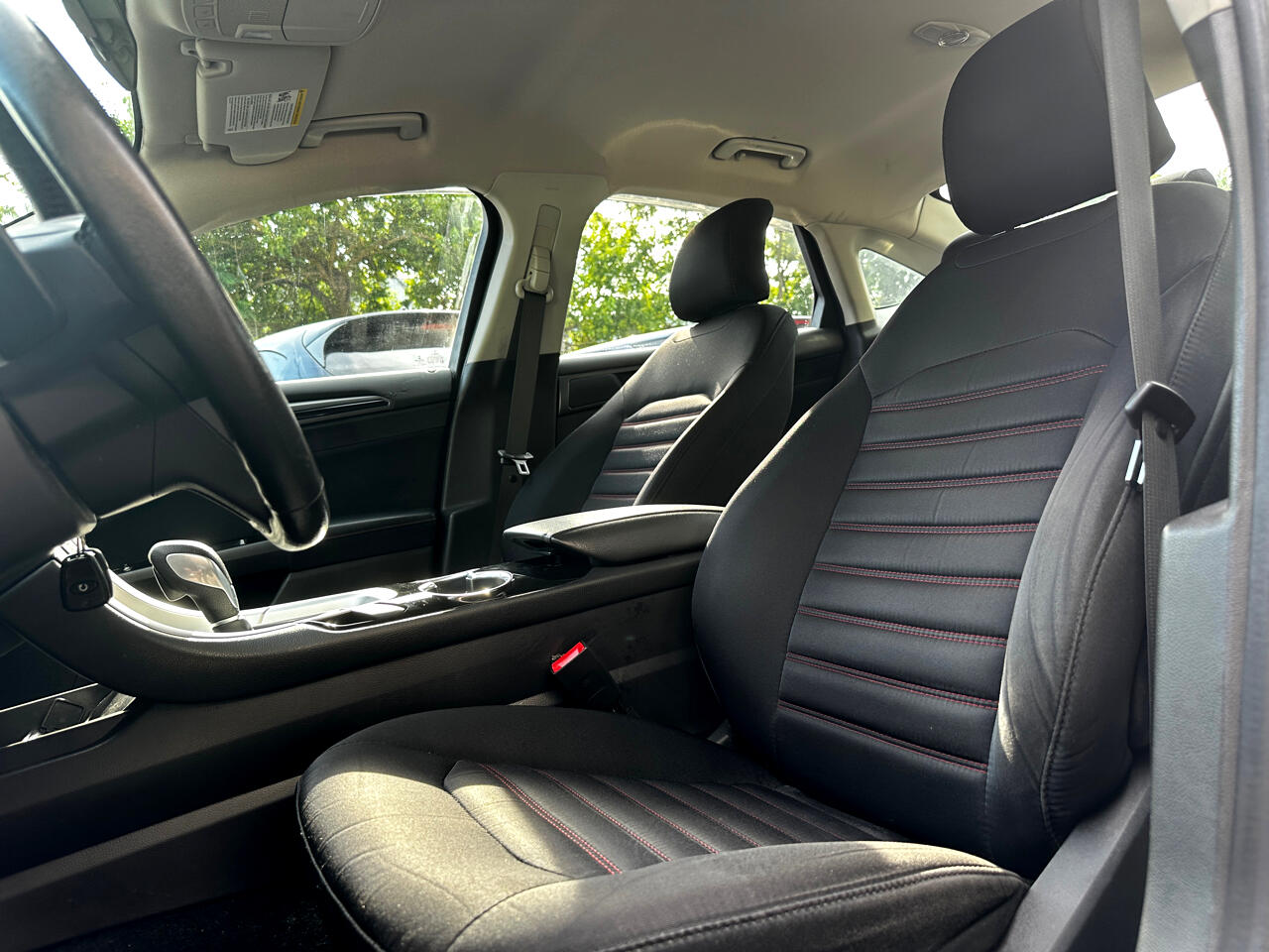 Ford Fusion SE 2016