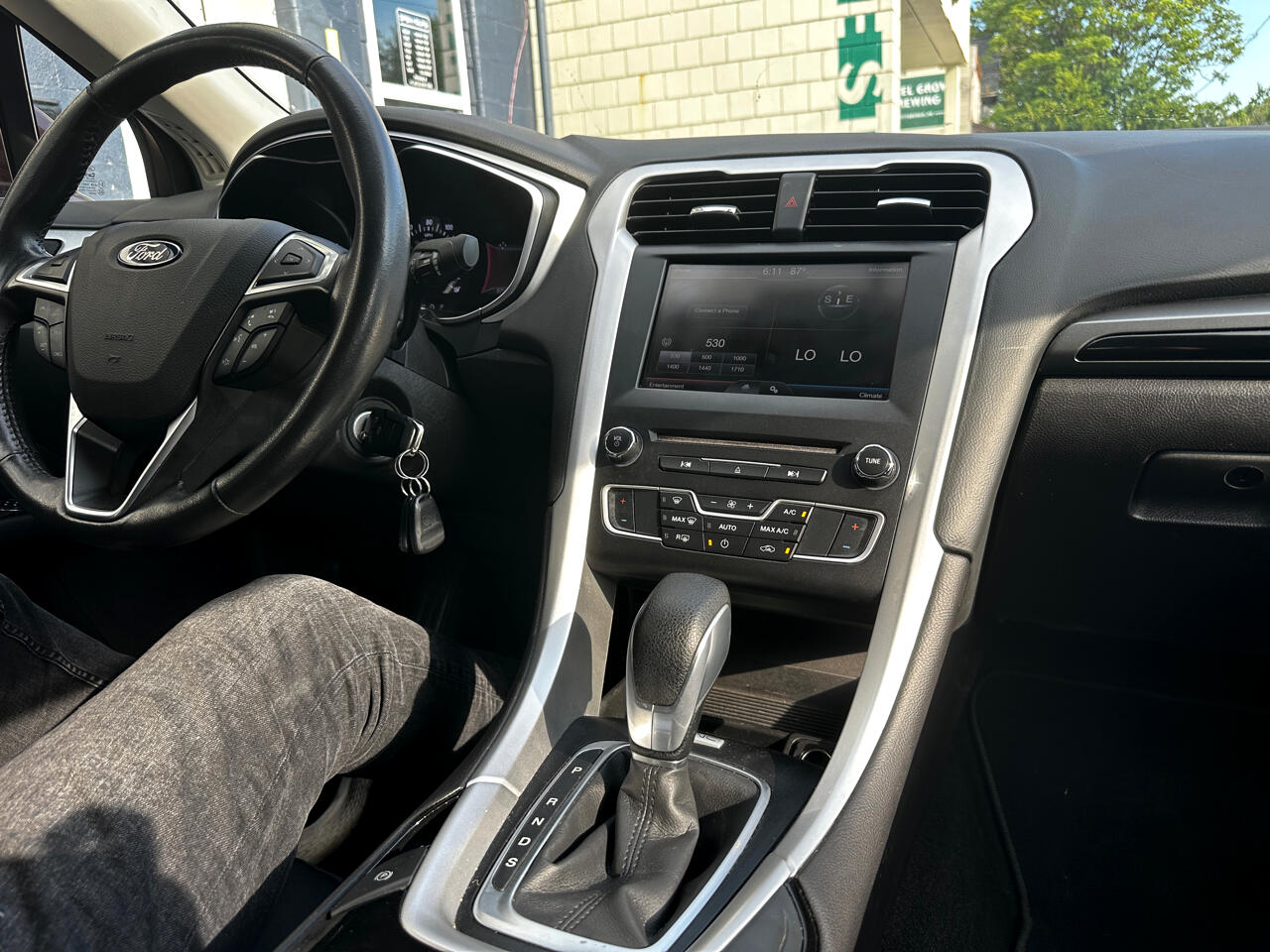 Ford Fusion SE 2016