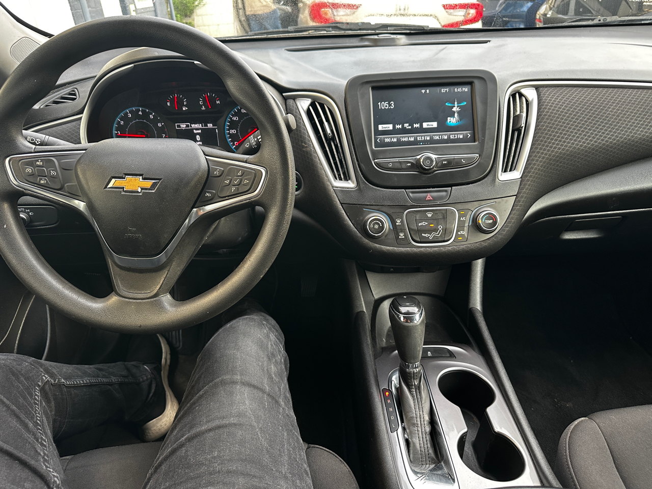Chevrolet Malibu LS 2018