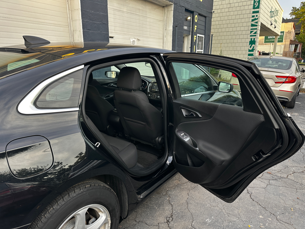 Chevrolet Malibu LS 2018