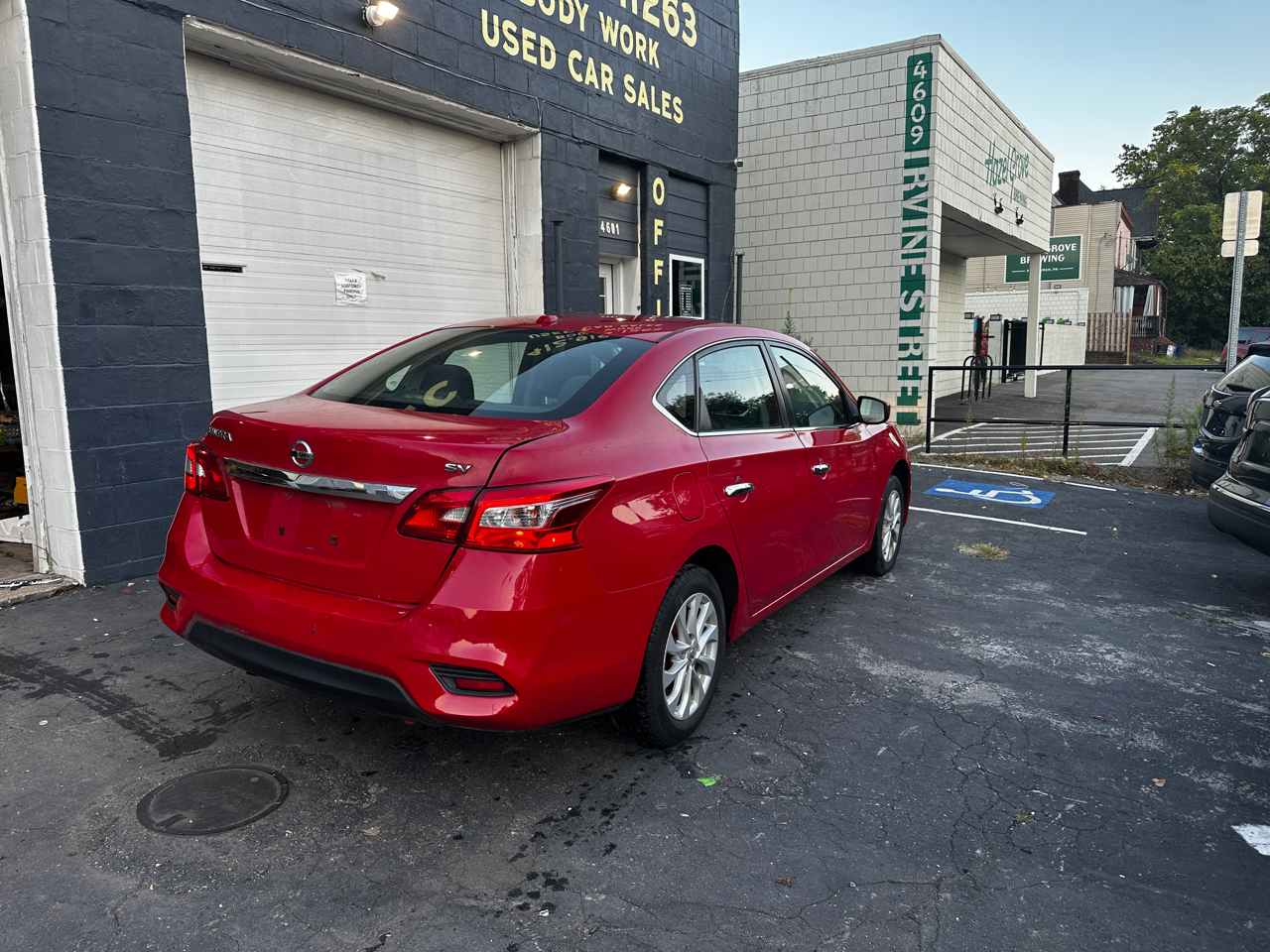 Nissan Sentra SV 4D Sedan 2018
