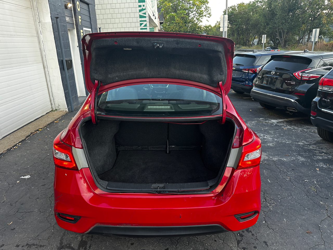 Nissan Sentra SV 4D Sedan 2018