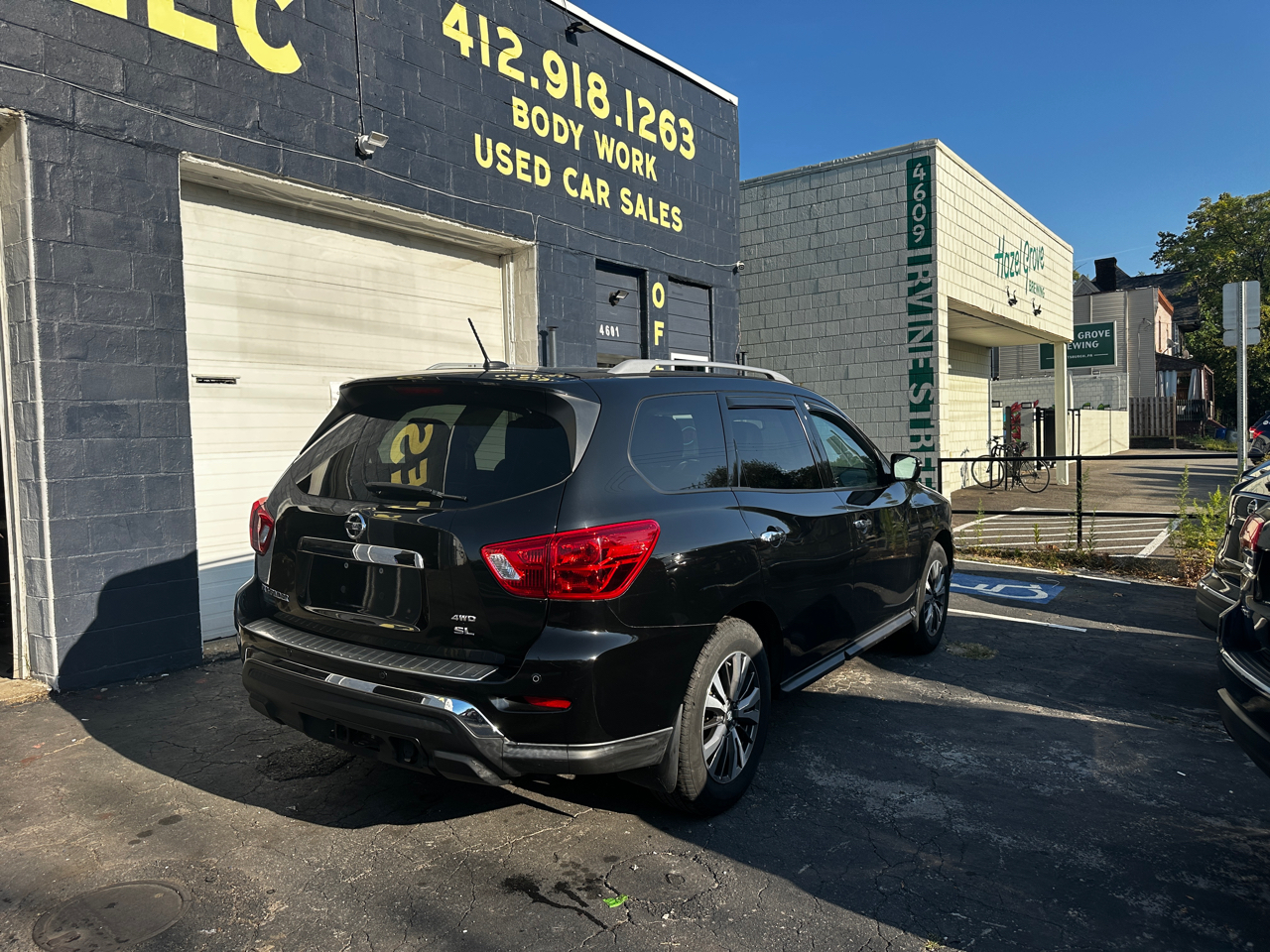 Nissan Pathfinder Platinum 4WD 2017