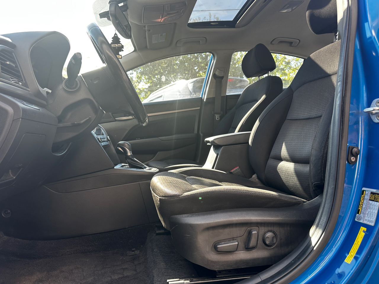Hyundai Elantra Limited 2017