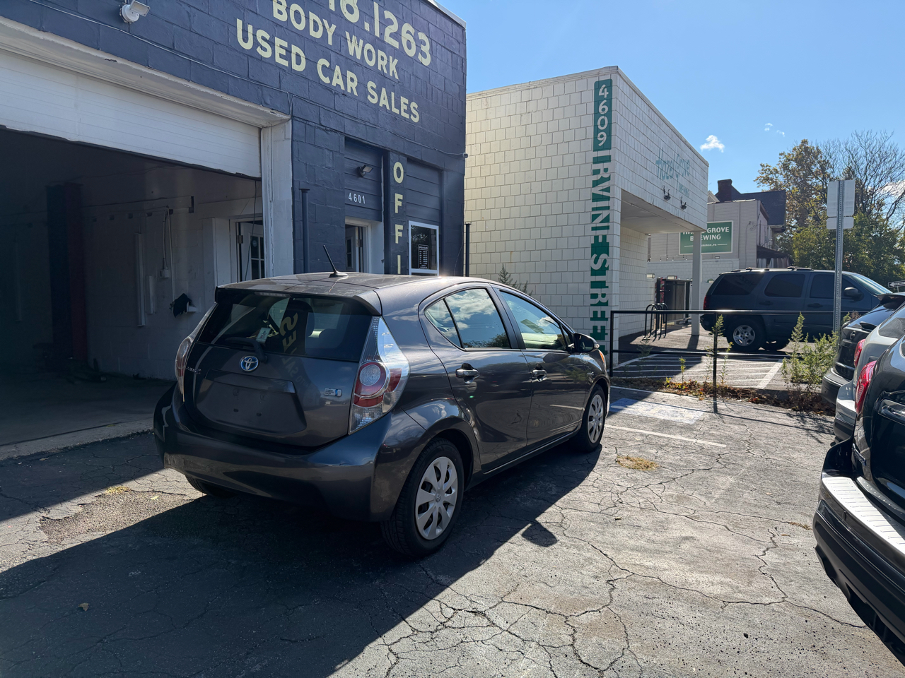 Toyota Prius c Three 2012