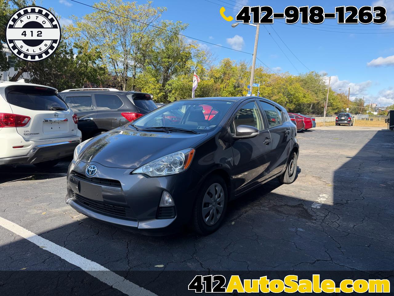 Toyota Prius c Three 2012