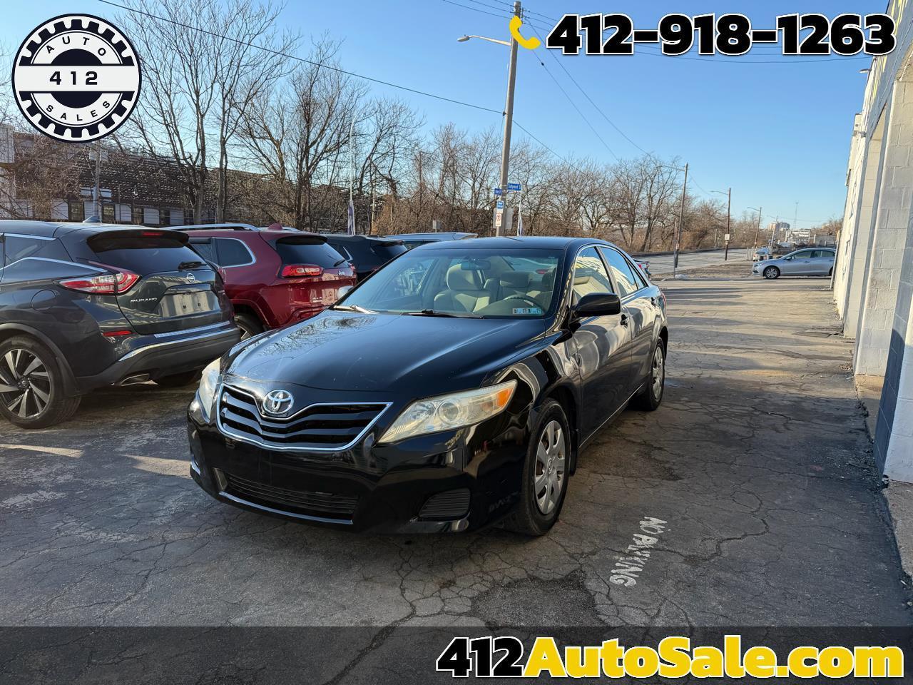 2011 Toyota Camry Base 6-Spd AT