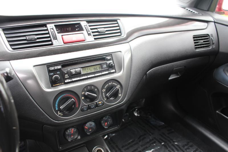 2006 Mitsubishi Lancer Evolution IX - Photo 18