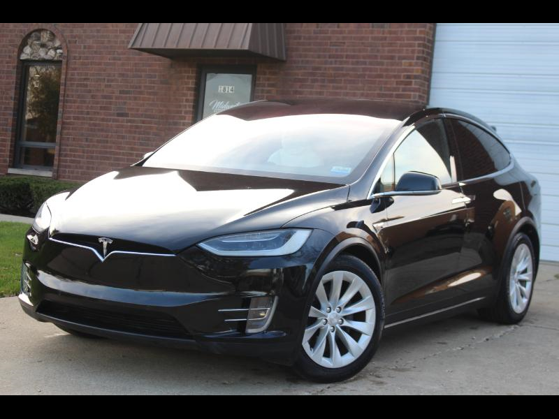 2016 Tesla Model X 75D AWD - FALCON DOORS - AUTOPILOT - 3RD ROW -