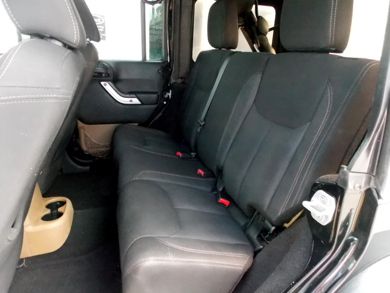 Jeep Wrangler Unlimited 4WD 4dr Rubicon 2014