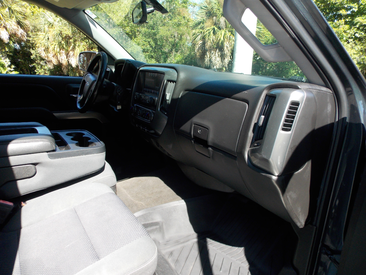 Chevrolet Silverado 1500 2WD Double Cab 143.5" LT w/1LT 2018