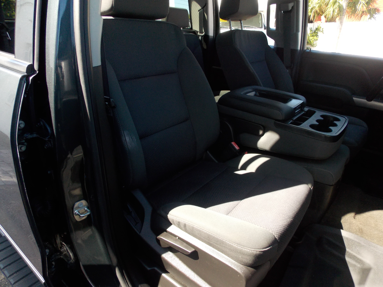 Chevrolet Silverado 1500 2WD Double Cab 143.5" LT w/1LT 2018