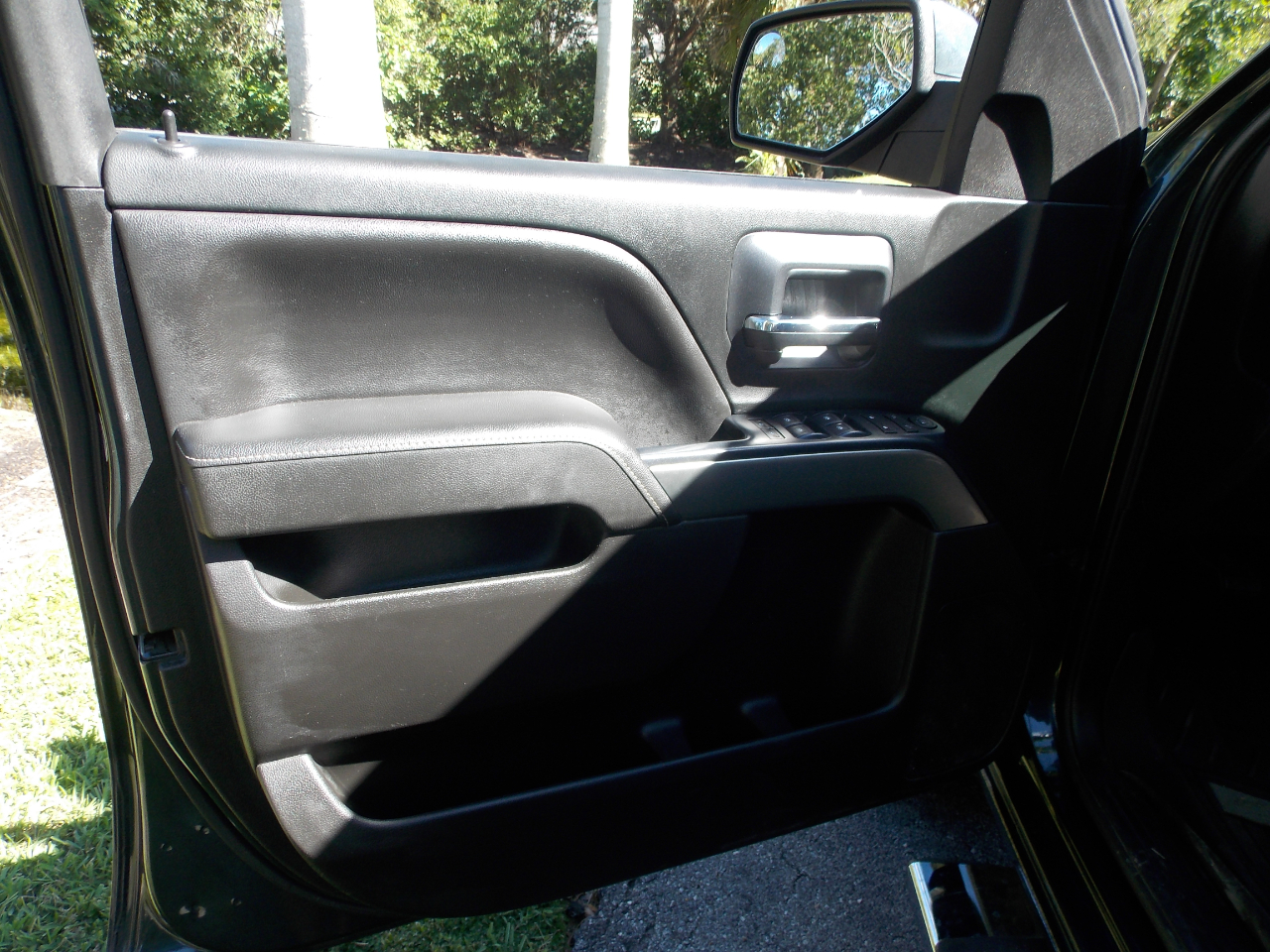 Chevrolet Silverado 1500 2WD Double Cab 143.5" LT w/1LT 2018