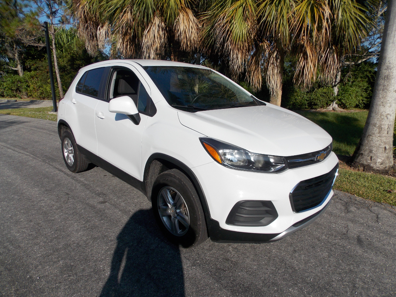 2022 Chevrolet Trax AWD 4dr LS