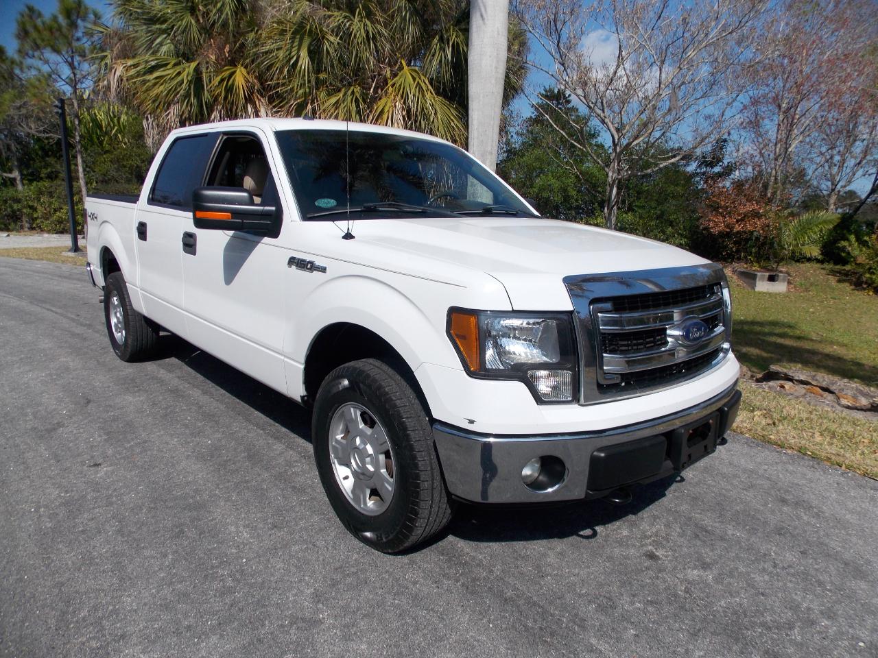 2013 Ford F-150 4WD SuperCrew 145" XLT