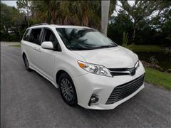 2019 Toyota Sienna 