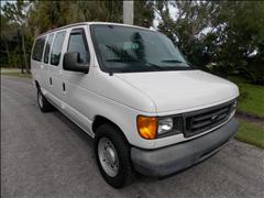 2005 Ford Econoline Cargo Van 