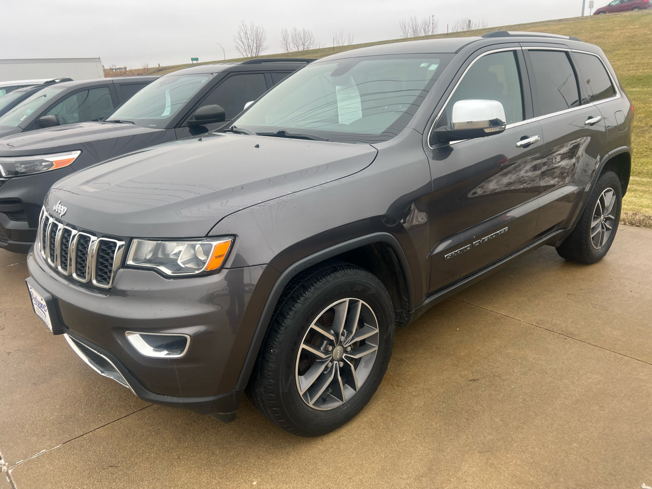 2018 Jeep Grand Cherokee Limited's photo